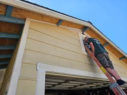 Best Wood Siding Installation  in Smithville Sanders, IN